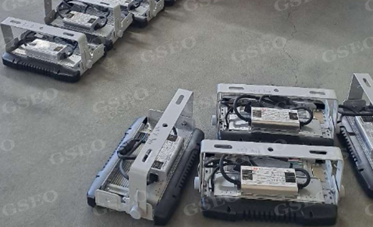 3台中工業區廠房--完工照片-(大尺寸).jpg